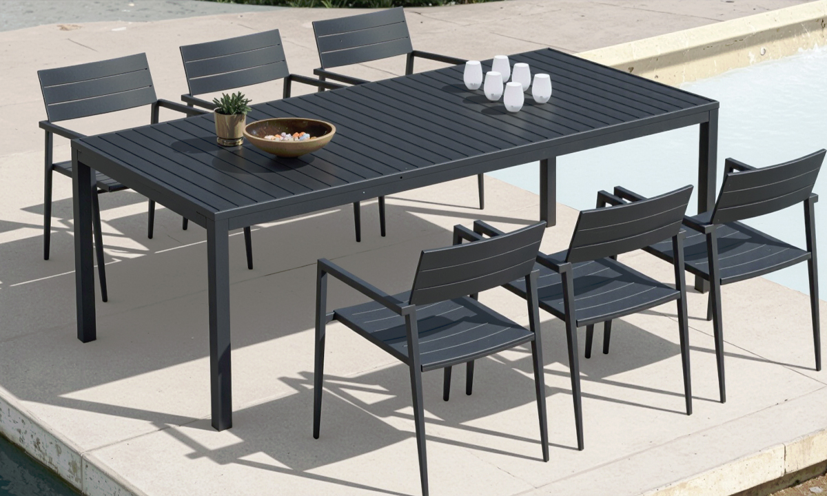 Venice Table